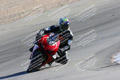 media/Jan-08-2022-SoCal Trackdays (Sat) [[1ec2777125]]/Turn 10 (2pm)/